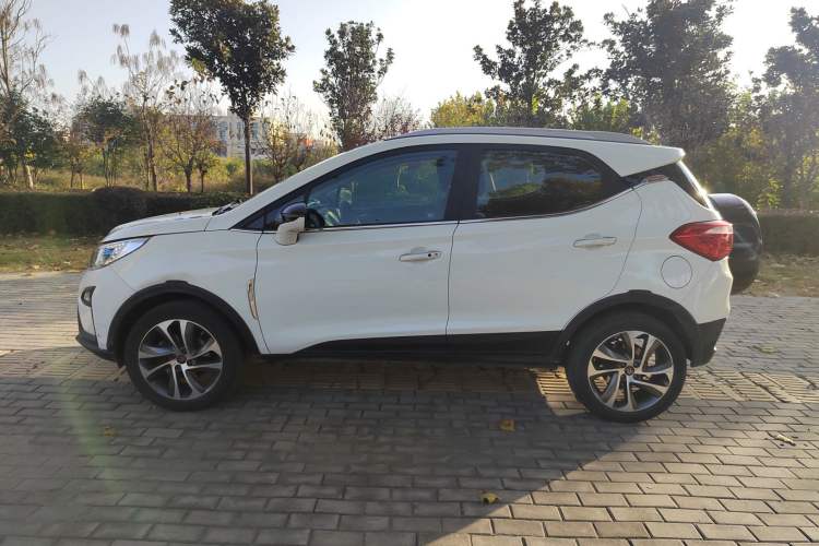 Used BYD Yuan 2016 1.5L Manual Luxury Version