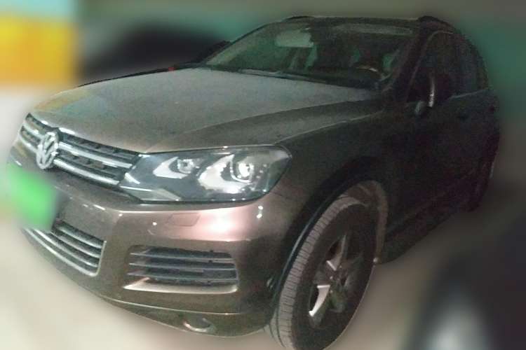 Used Volkswagen Touareg 2011 3.0 TDI Diesel Comfort Version