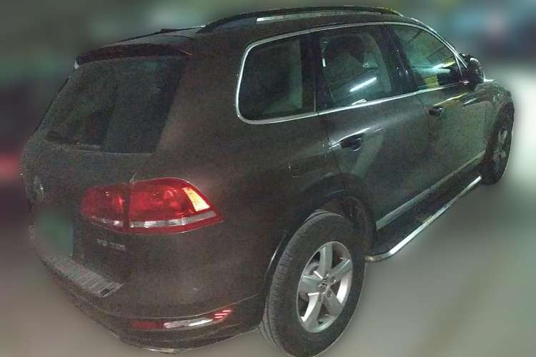 Used Volkswagen Touareg 2011 3.0 TDI Diesel Comfort Version