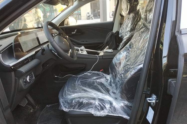 Used EXEED Stellar 2023 400T Two-Wheel Drive Comfort Edition