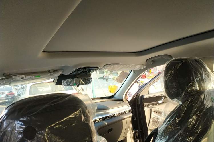 Used EXEED Stellar 2023 400T Two-Wheel Drive Comfort Edition