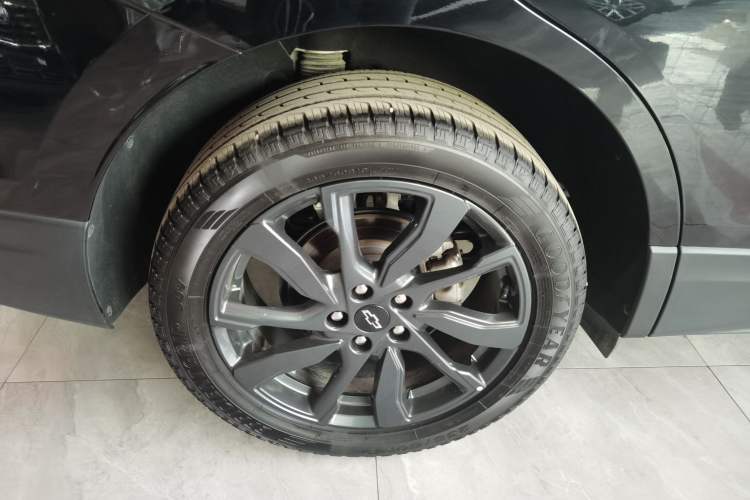 Used Chevrolet Equinox 2022 Mild Hybrid 550T RS Four-Wheel Drive Intelligent Guardian Edition
