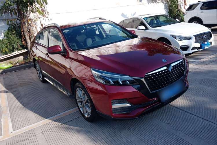 Used Venucia T90 2020 2.0L CVT Smart Connect & Smooth Drive Edition