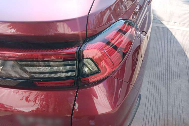 Used Venucia T90 2020 2.0L CVT Smart Connect & Smooth Drive Edition