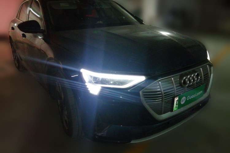 Used Audi e-tron 2019 55 quattro Technology Edition