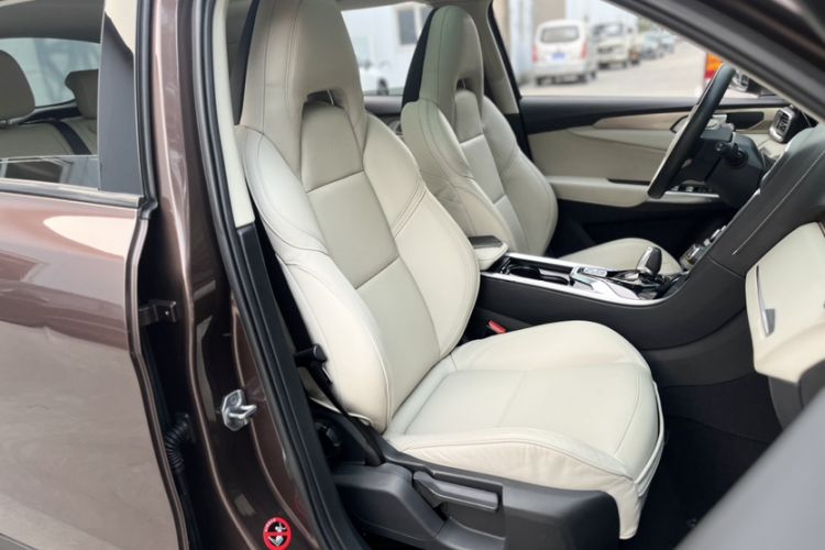 Used Lynk & Co 01 2018 2.0T Two-Wheel-Drive + Version