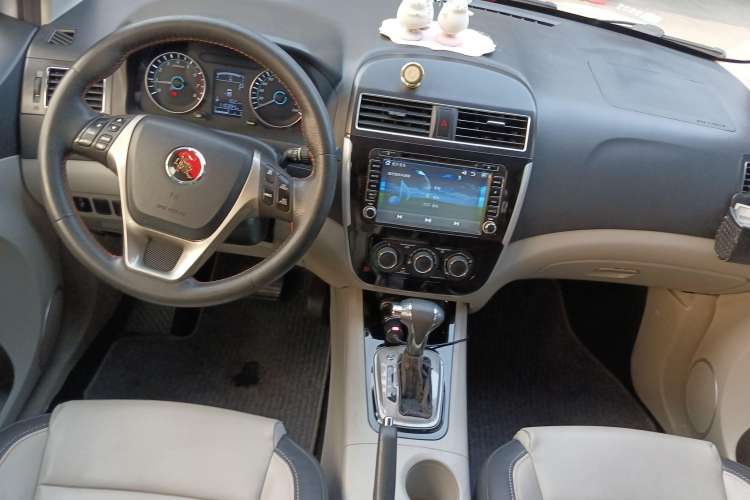 Used FORTHING Joyear XV 2016 1.6L CVT Luxury Model