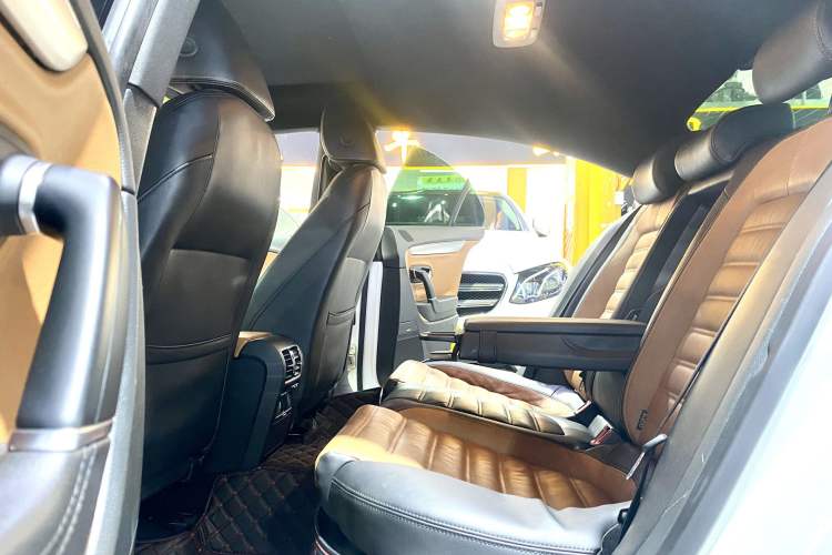 Used Volkswagen CC 2015 2.0 TSI Luxury Model
