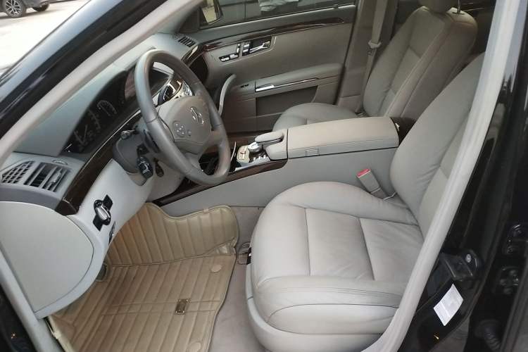 Used Mercedes-Benz S-Class 2008 S 300 L Business Model
