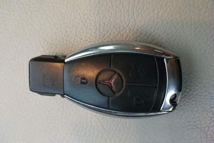 Used Mercedes-Benz S-Class 2008 S 300 L Business Model
