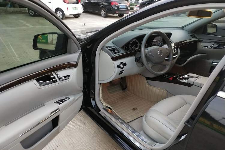Used Mercedes-Benz S-Class 2008 S 300 L Business Model
