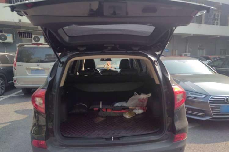 Used BYD Song 2016 Gaishi Edition 1.5TID Automatic Luxury Model