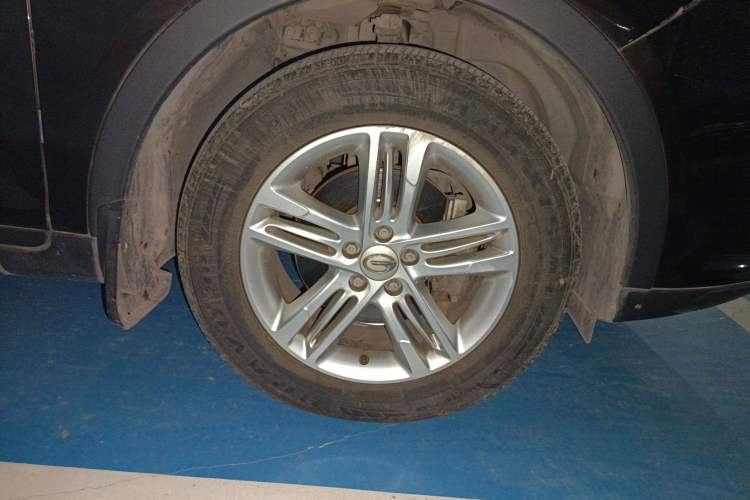 Used GAC Trumpchi GS5 2013 1.8T Automatic Two-Wheel Drive Elite Edition
