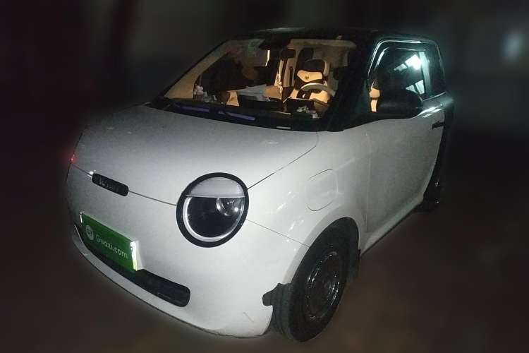 Used Changan Lumin 2022 210km Sweet Edition