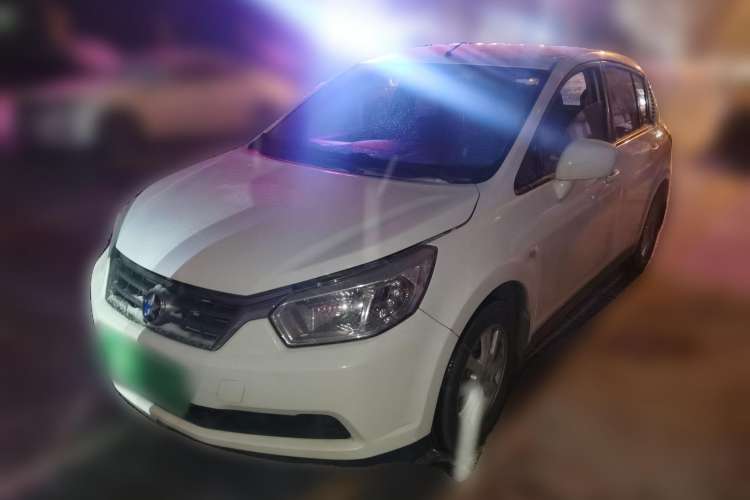 Used Venucia R50 2012 1.6L Automatic Comfort Edition