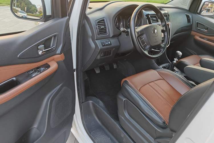 Used FORTHING F600 2016 F600 1.5T Luxury Edition
