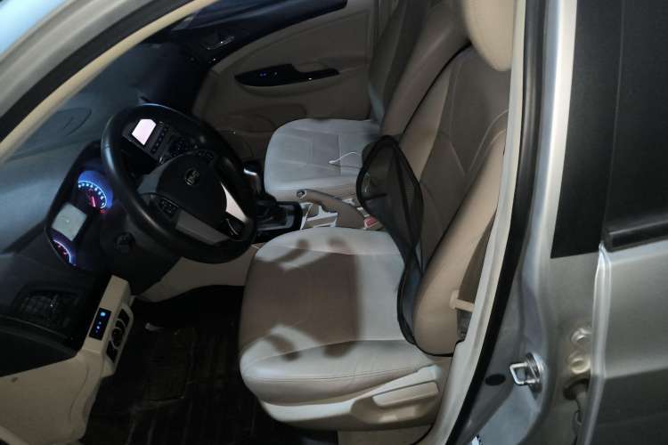 Used BYD Surui 2012 1.5L Manual Comfort Edition
