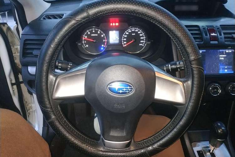Used Subaru XV 2014 2.0i Comfort Edition
