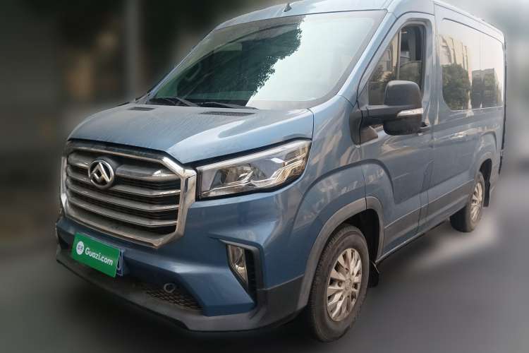 Used SAIC MAXUS Xintu V90 2020 2.0T Manual Yunjie Version Front-Wheel Drive with Single Rear Tire Short Wheelbase Mid-Height Design 6-Seater
