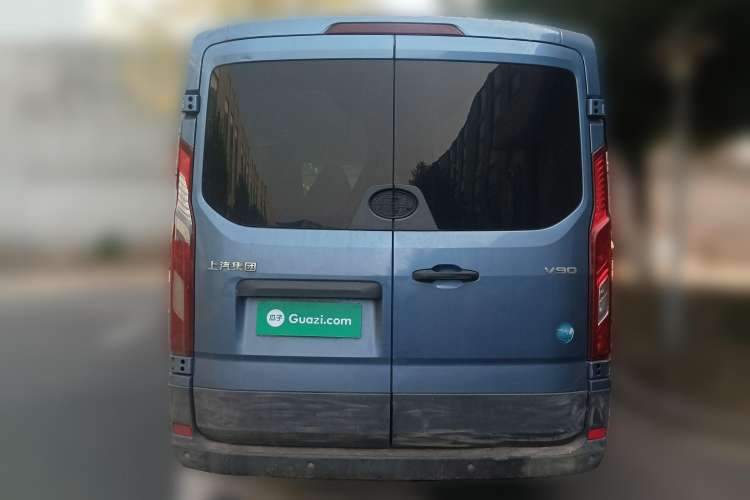 Used SAIC MAXUS Xintu V90 2020 2.0T Manual Yunjie Version Front-Wheel Drive with Single Rear Tire Short Wheelbase Mid-Height Design 6-Seater
