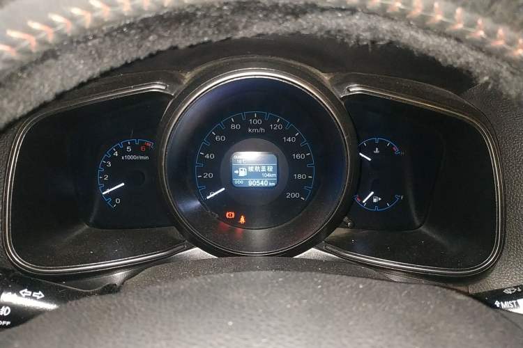 Used CHANGAN OSHAN CX70 2017 CX70T 1.5T Manual High-Performance Edition
