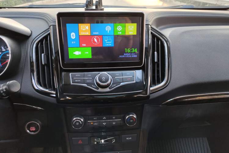 Used Lifan Auto Xuanlang 2017 1.8L Manual Comfort Model
