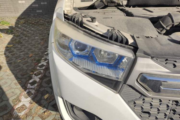 Used Lifan Auto Myway 2016 1.5L Automatic Smart Enjoyment Model Right Front Headlight