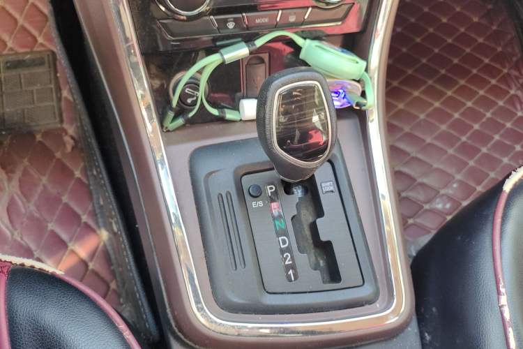 Used Lifan Auto Myway 2016 1.5L Automatic Smart Enjoyment Model Gear Lever