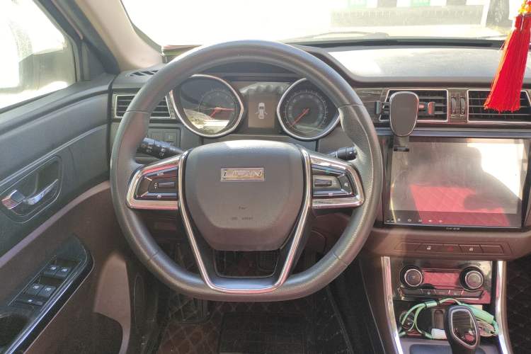 Used Lifan Auto Myway 2016 1.5L Automatic Smart Enjoyment Model Steering Wheel