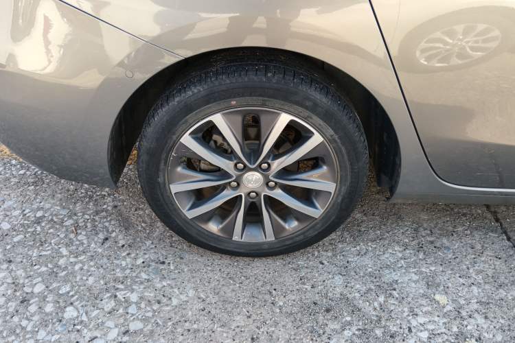 Used Buick GL6 2018 18T 6-Seater Prestige Model