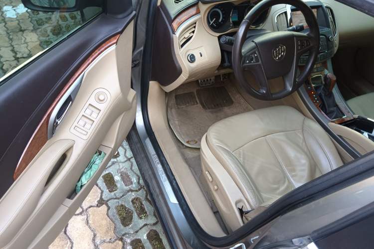 Used Buick LaCrosse 2009 2.4L Haoya Edition
