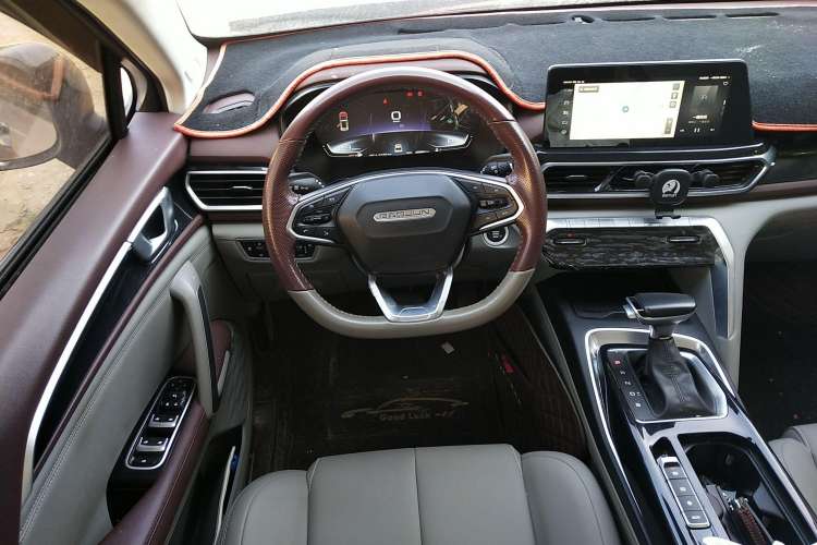 Used Baojun RS-5 2019 1.5T CVT Intelligent Driving Flagship Edition China V Emission Standard
