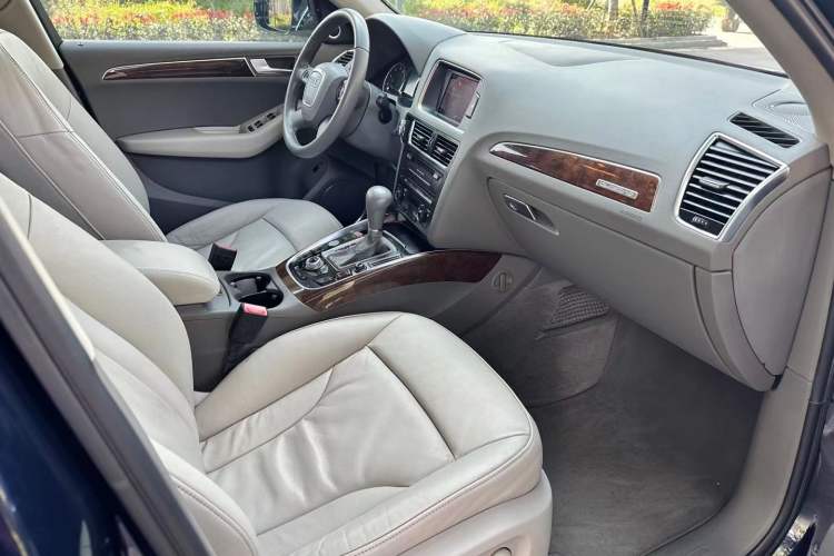 Used Audi Q5 2011 2.0TFSI Comfort Version
