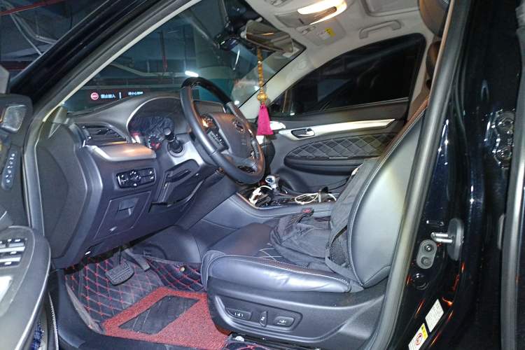 Used GAC Trumpchi GA8 2017 280T Deluxe Edition Left Front Seat