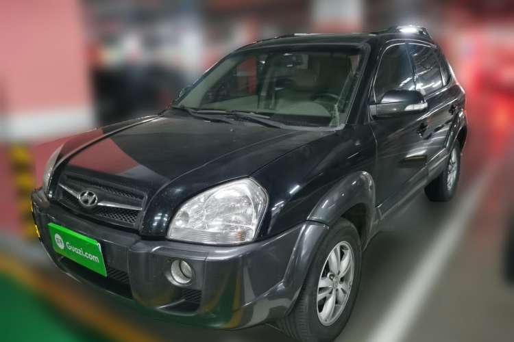 Used Hyundai Tucson 2009 2.0L Automatic Two-Wheel Drive with Sunroof