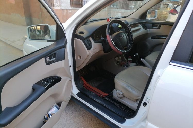 Used Kia Sportage 2013 2.0L Automatic Two-Wheel Drive GL Trim
