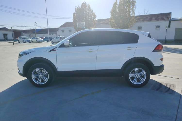 Used Qoros 5 2019 Qoros 5S 1.6 TGDI Leading Model
