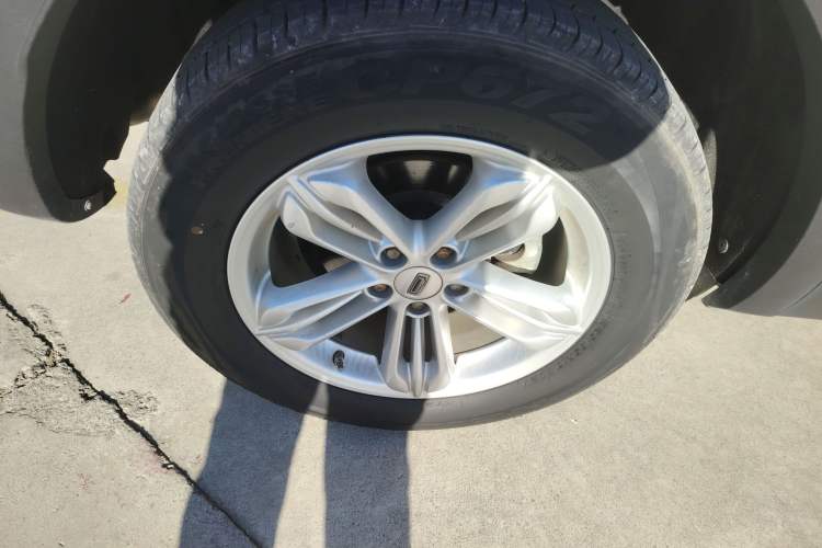 Used Qoros 5 2019 Qoros 5S 1.6 TGDI Leading Model
