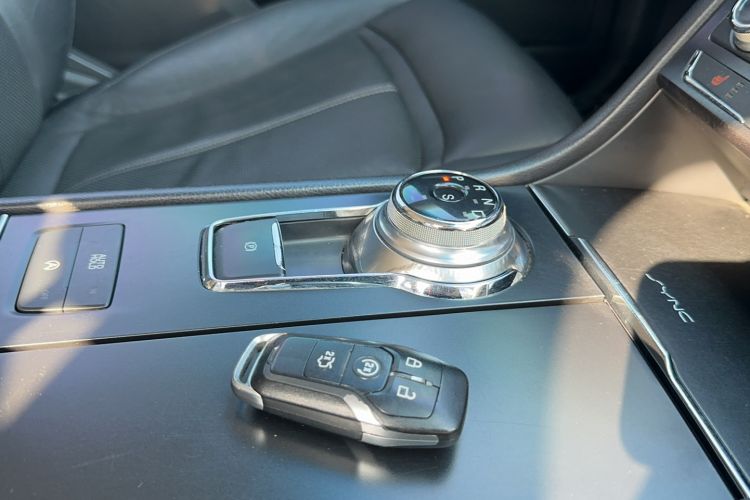 Used Ford Taurus 2016 EcoBoost 180 Luxury Model