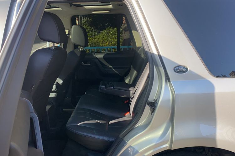 Used Land Rover Freelander 2 2013 2.0T Si4 SE Gasoline Edition Left Rear Seat