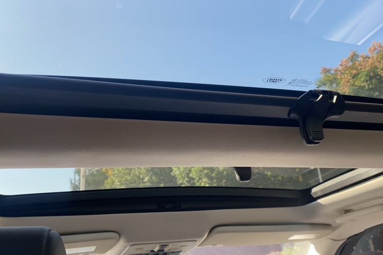 Used Land Rover Freelander 2 2013 2.0T Si4 SE Gasoline Edition Headliner