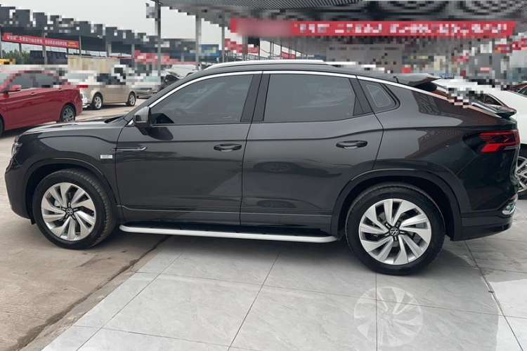 Used Volkswagen Tayron X 2020 330TSI Two-Wheel Drive Luxury Smart Connectivity Version