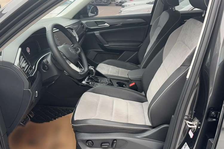 Used Volkswagen Tayron X 2020 330TSI Two-Wheel Drive Luxury Smart Connectivity Version