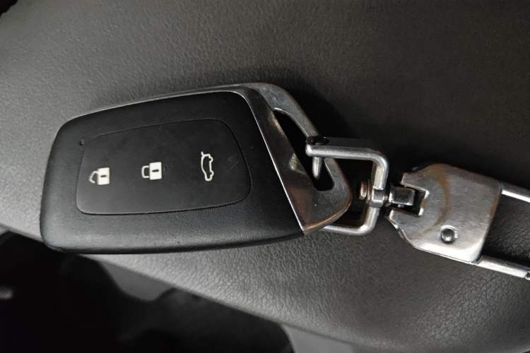 Used Baojun RC-5 2020 1.5T CVT Smart Luxury Edition
