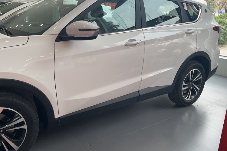 Used JETOUR X70 2023 1.5T DCT Flagship Edition 5 Seats