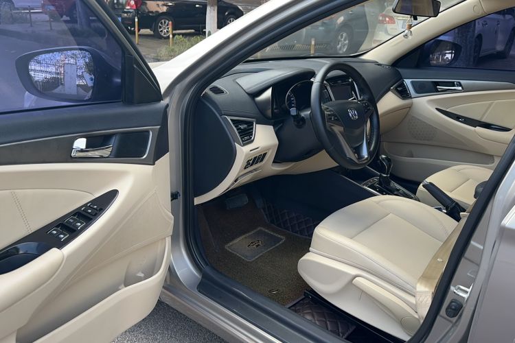 Used Changan Eado 2016 1.6L Automatic Trend Model