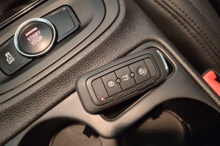 Used Qoros 5 2018 Revised Version 1.6T Automatic Leading Edition
