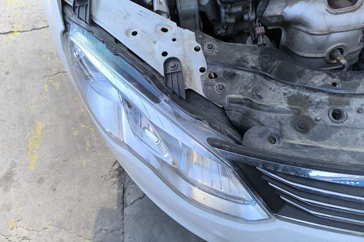 Used Roewe e550 2014 Flagship Edition
