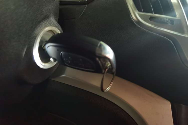 Used HYOSOW H3 2015 1.5L manual luxury version Vehicle Key