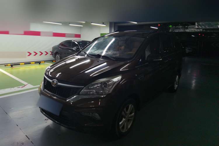 Used HYOSOW H3 2015 1.5L manual luxury version